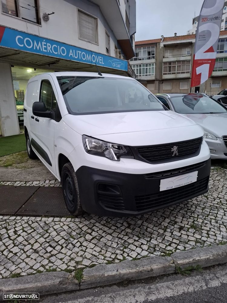 Peugeot Partener  1.5 Blue HDI Pro Standard 3 lugares - 34