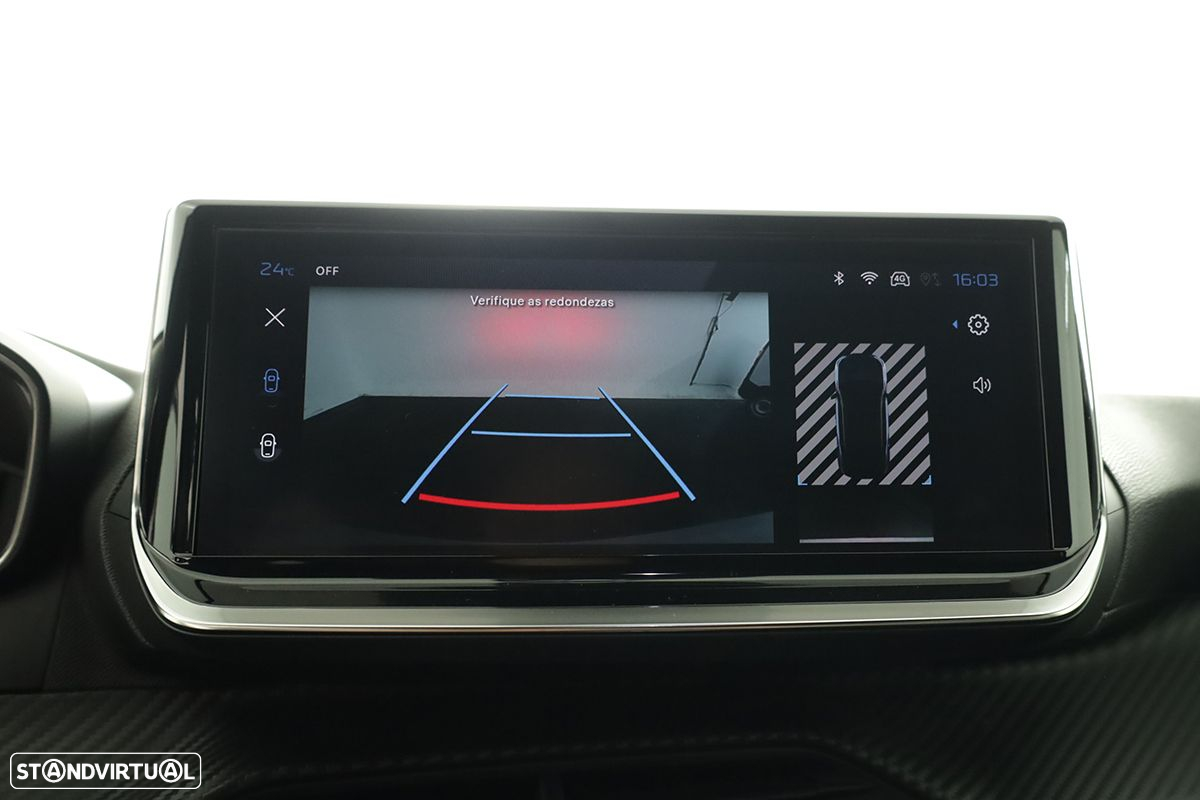 Peugeot 2008 1.2 PureTech Allure EAT8 - 12