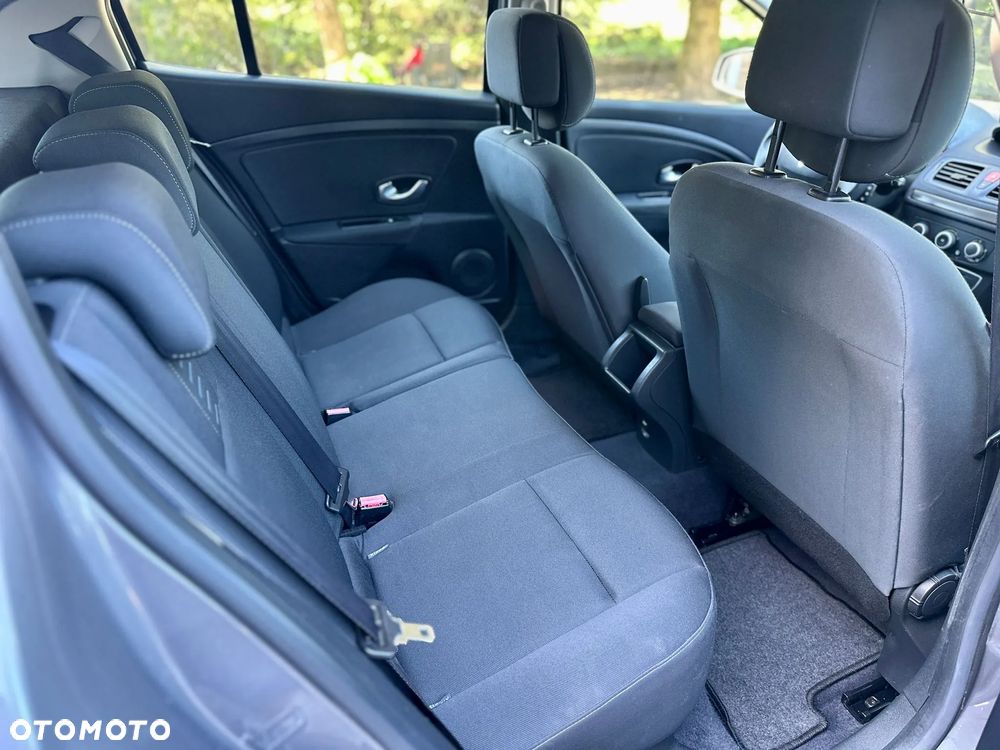 Renault Megane 1.6 16V Expression - 27