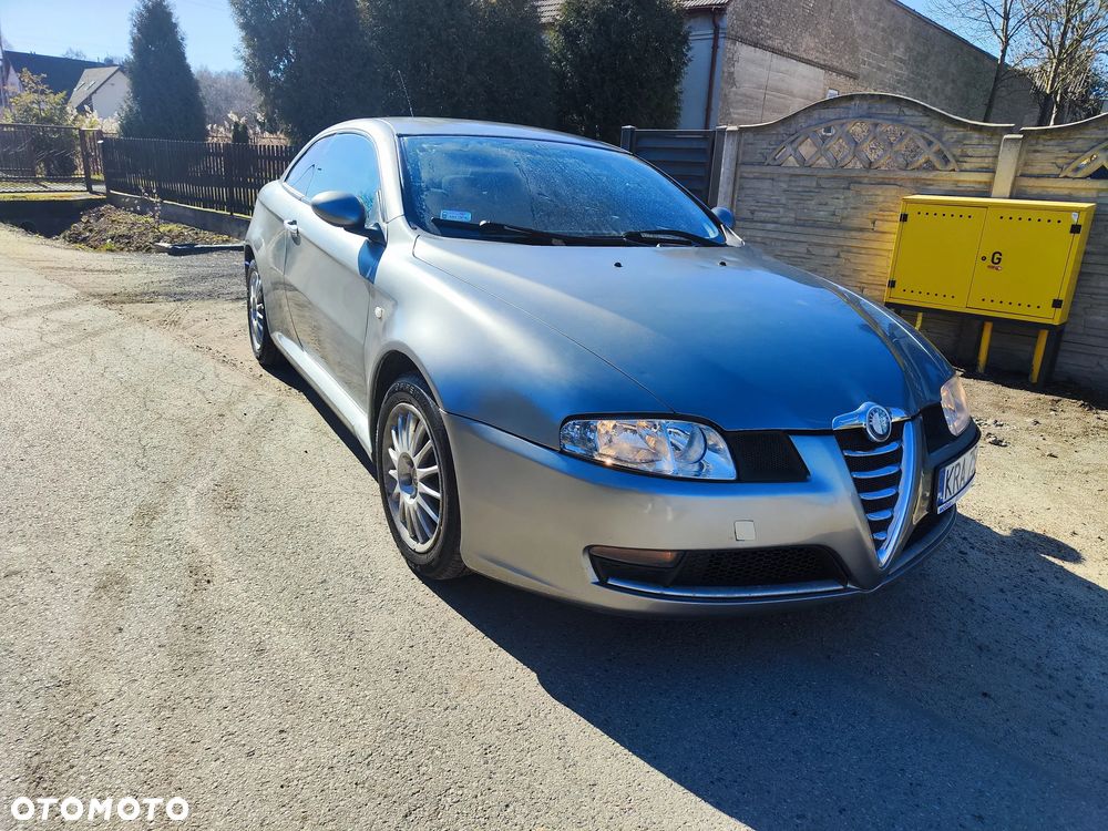 Alfa Romeo GT - 6