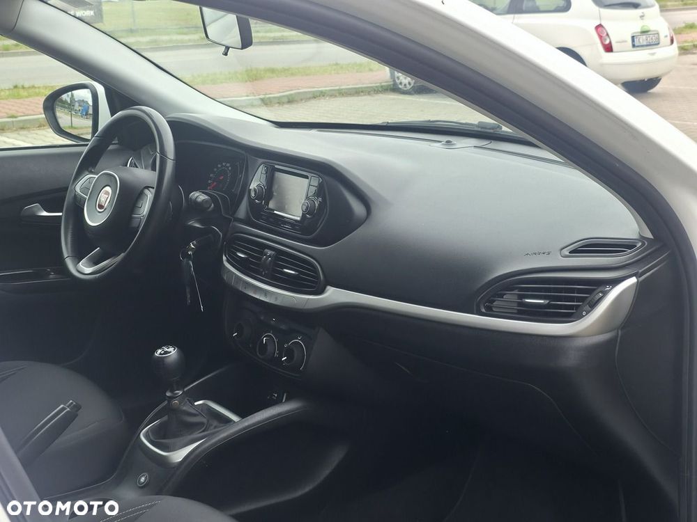Fiat Tipo - 10