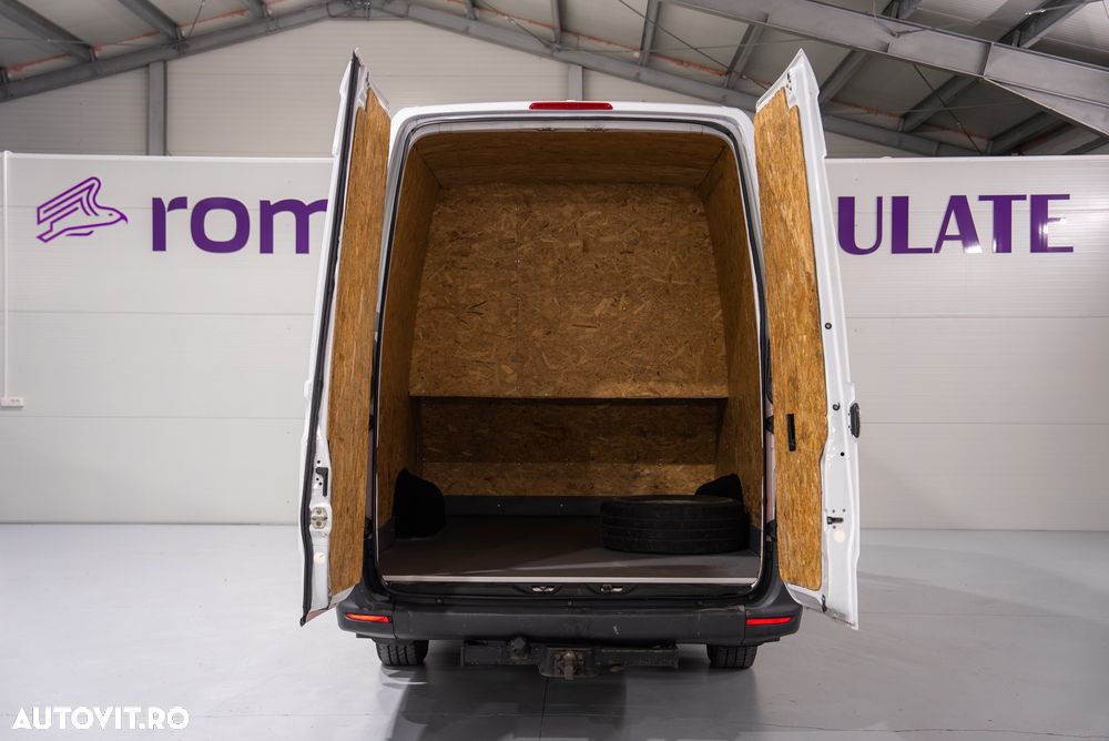 Mercedes-Benz Sprinter - 9