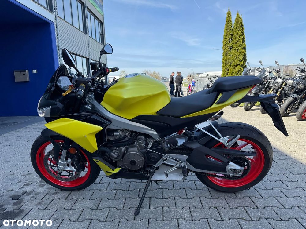 Aprilia Tuono - 2