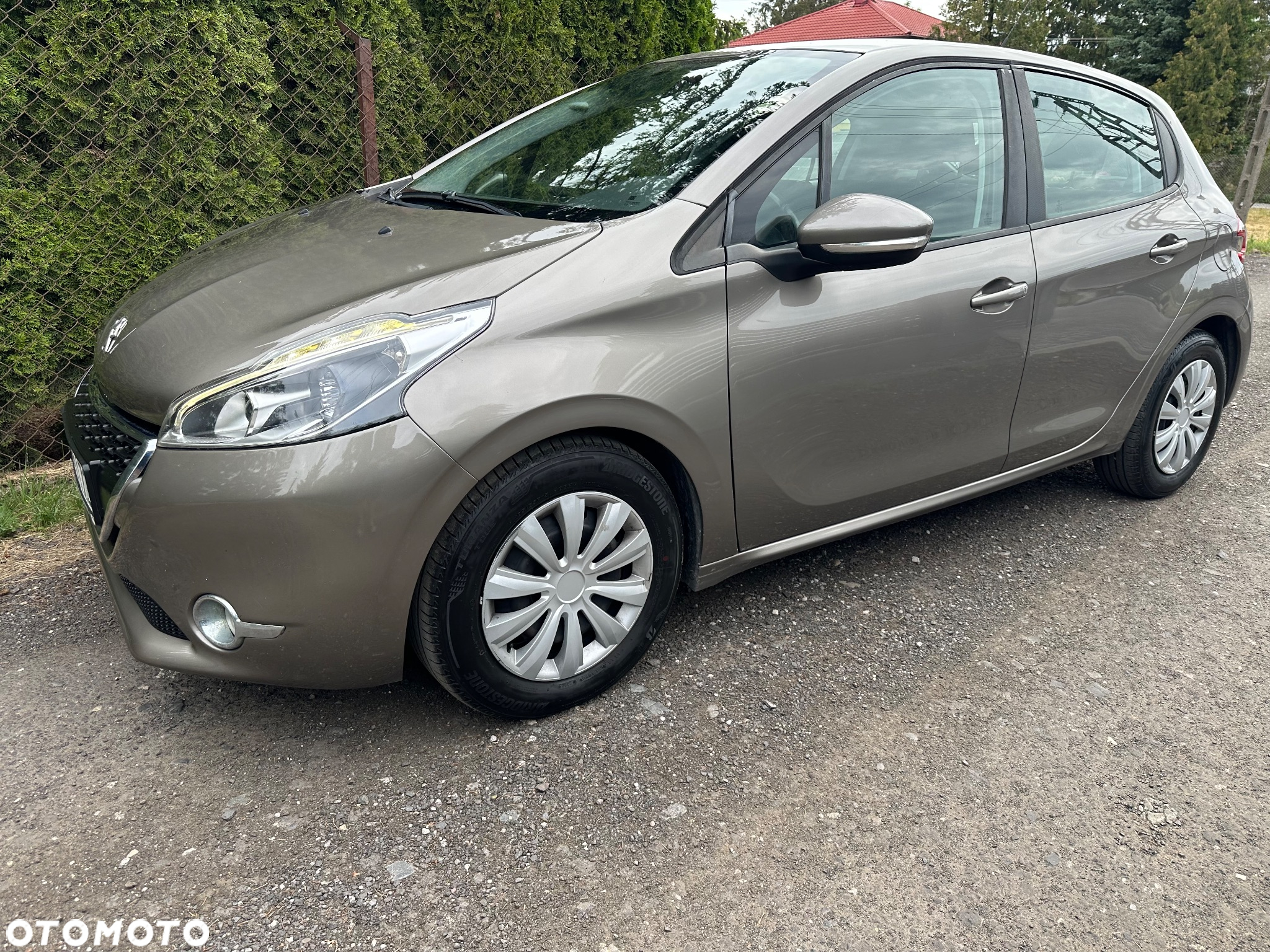 Peugeot 208 1.4 HDi Active - 16
