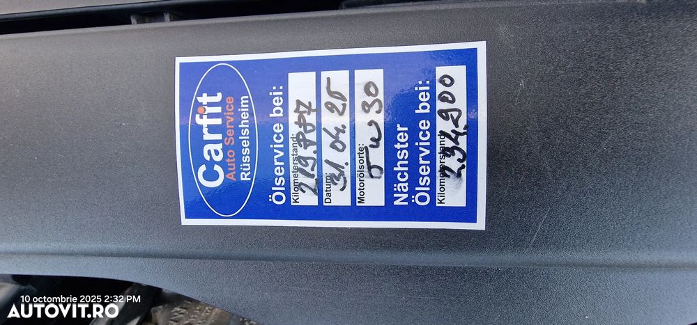 Volkswagen Golf 1.6 TDI BlueMotion Technology DPF Highline - 34