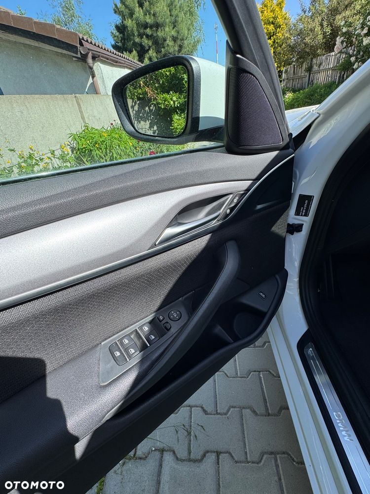 BMW Seria 5 520d - 10