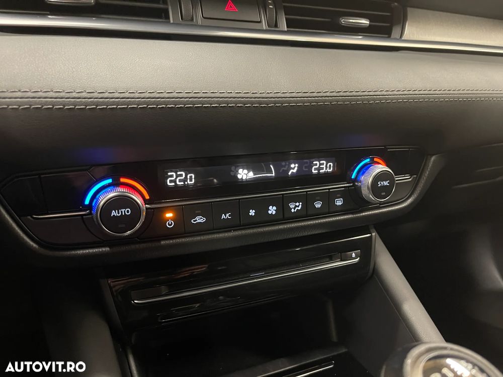 Mazda 6 2.2 Kombi SKYACTIV-D Center-Line - 17