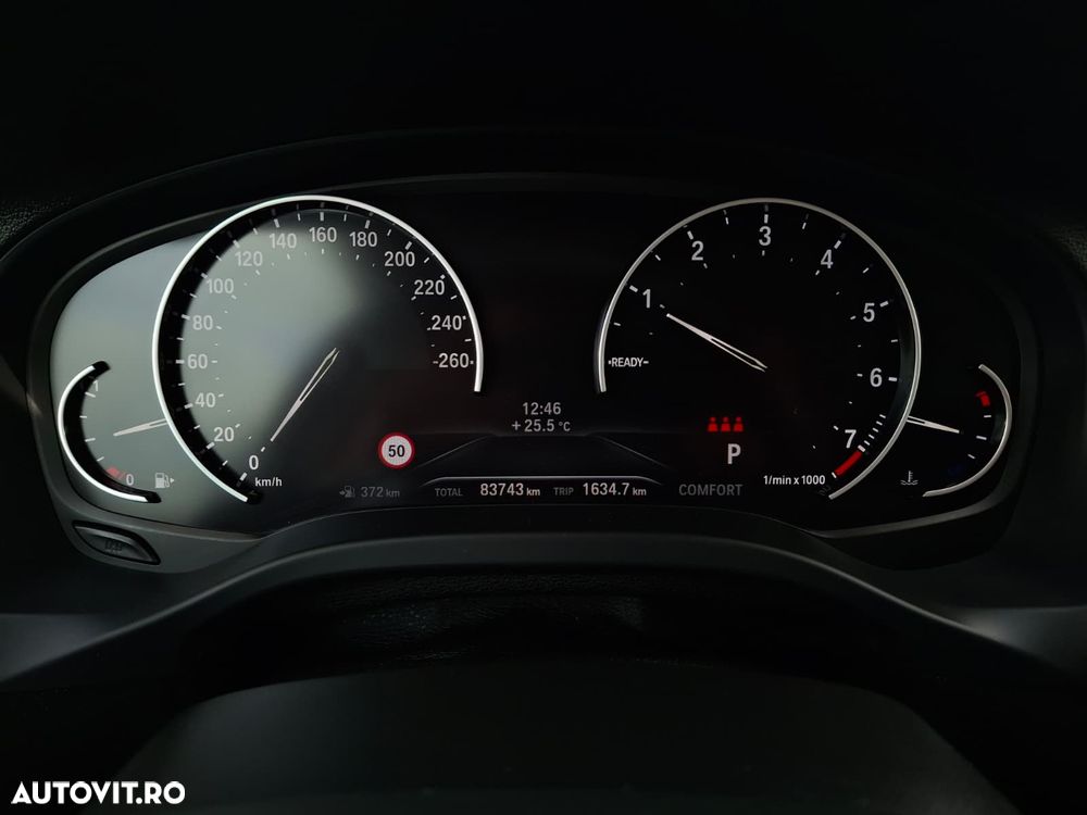 BMW X3 xDrive20i AT - 11