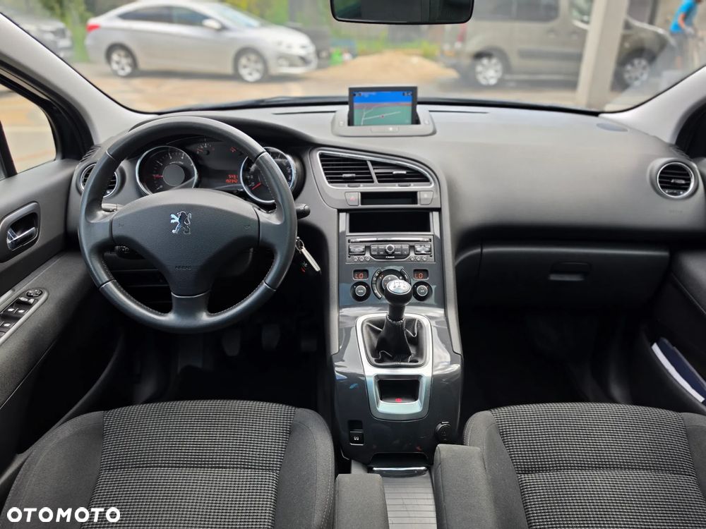Peugeot 5008 - 34
