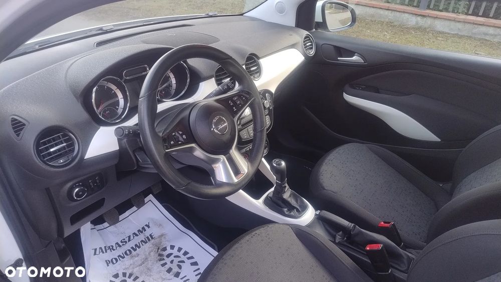 Opel Adam 1.2 White Link - 24