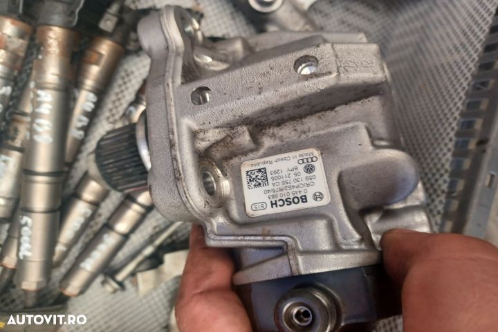 Kit injectie (pompa, rampa, injectoare) 3.0 TDI CBUC 0445010683 09864 - 2