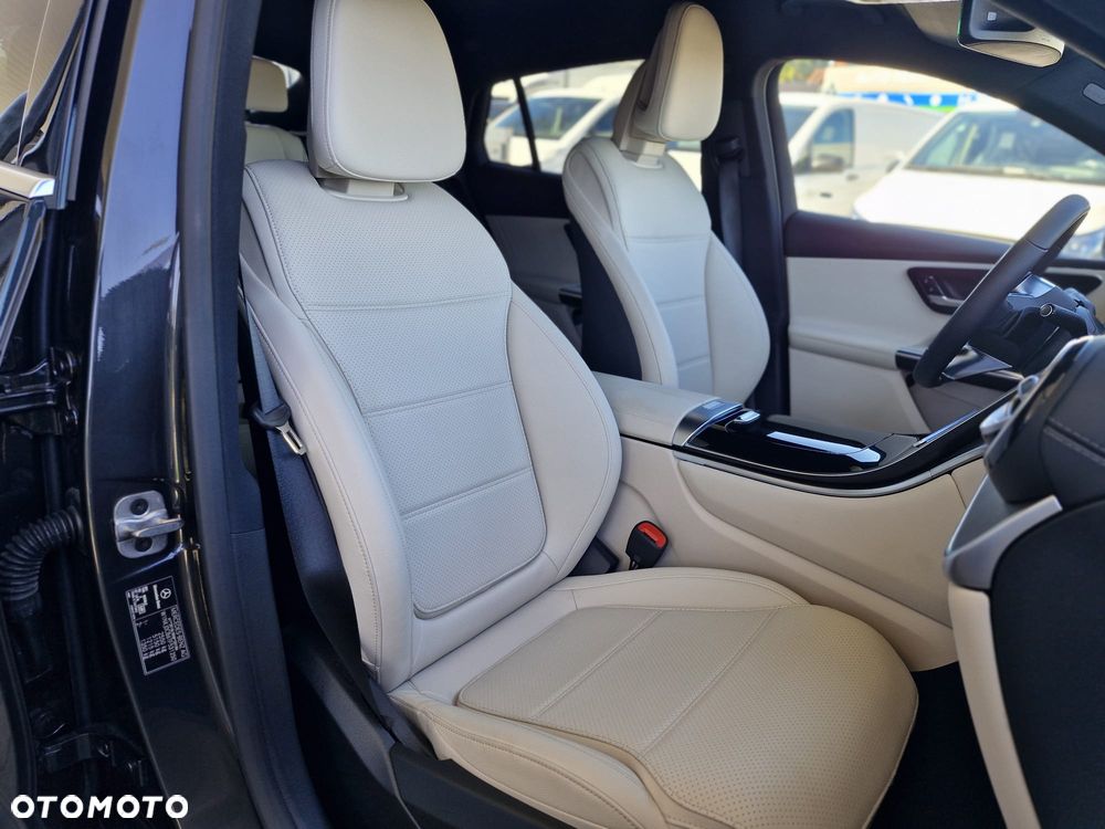 Mercedes-Benz GLC 200 d mHEV 4-Matic Avantgarde - 18