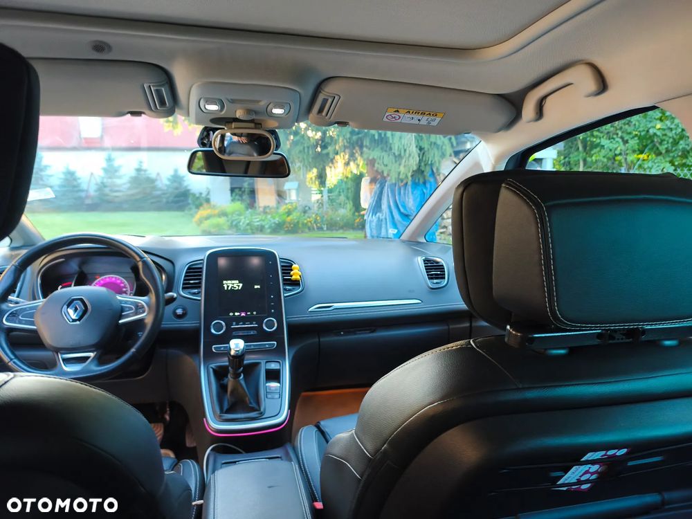 Renault Scenic ver-energy-tce-130-intens - 11