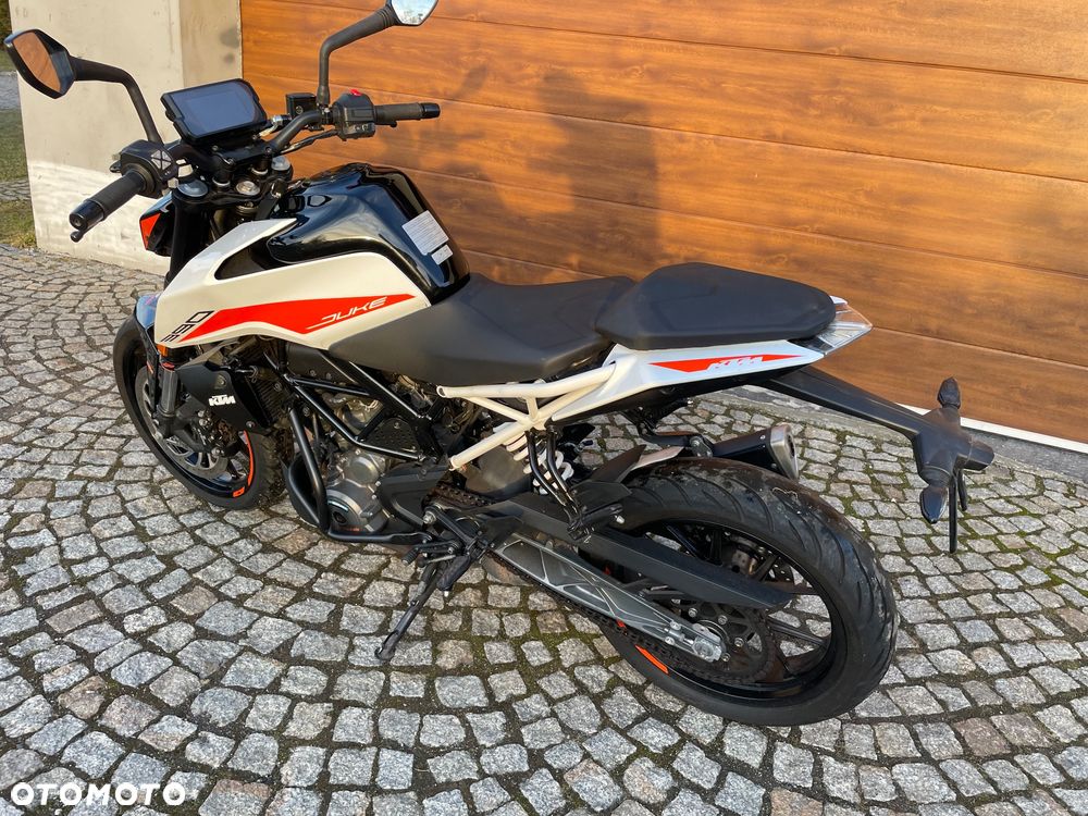 KTM Super Duke - 15