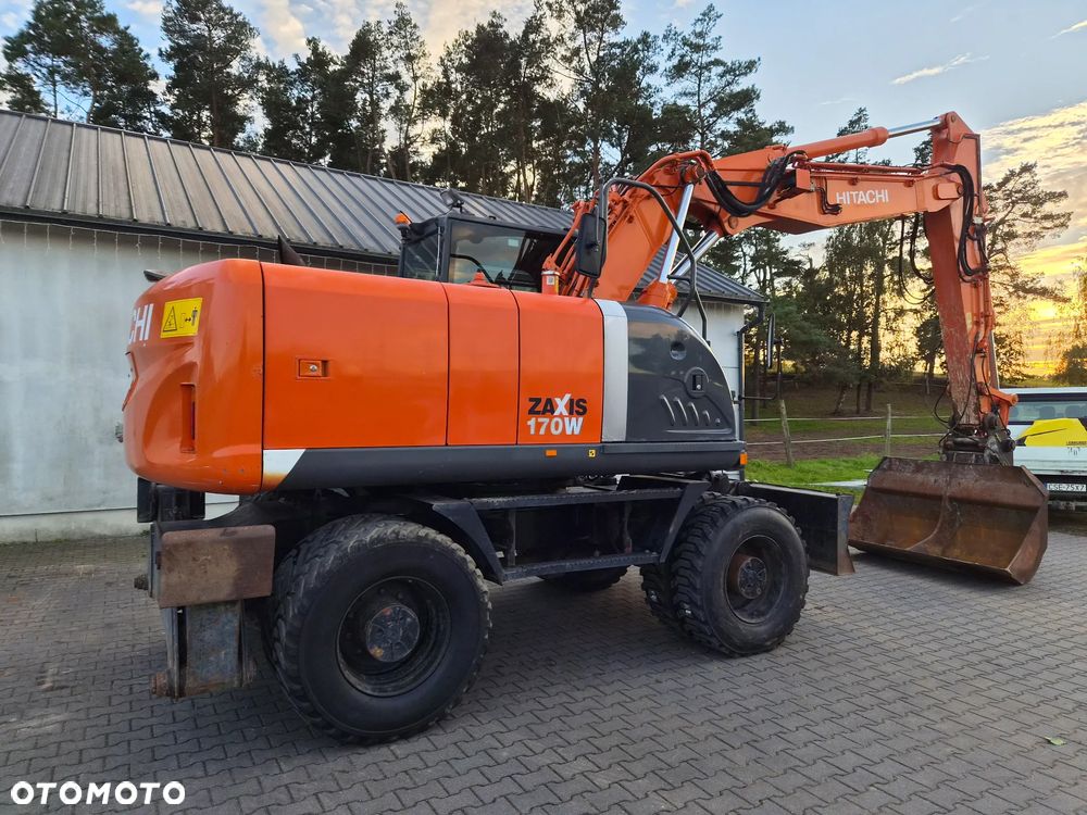 Hitachi ZX170W-3 - 10