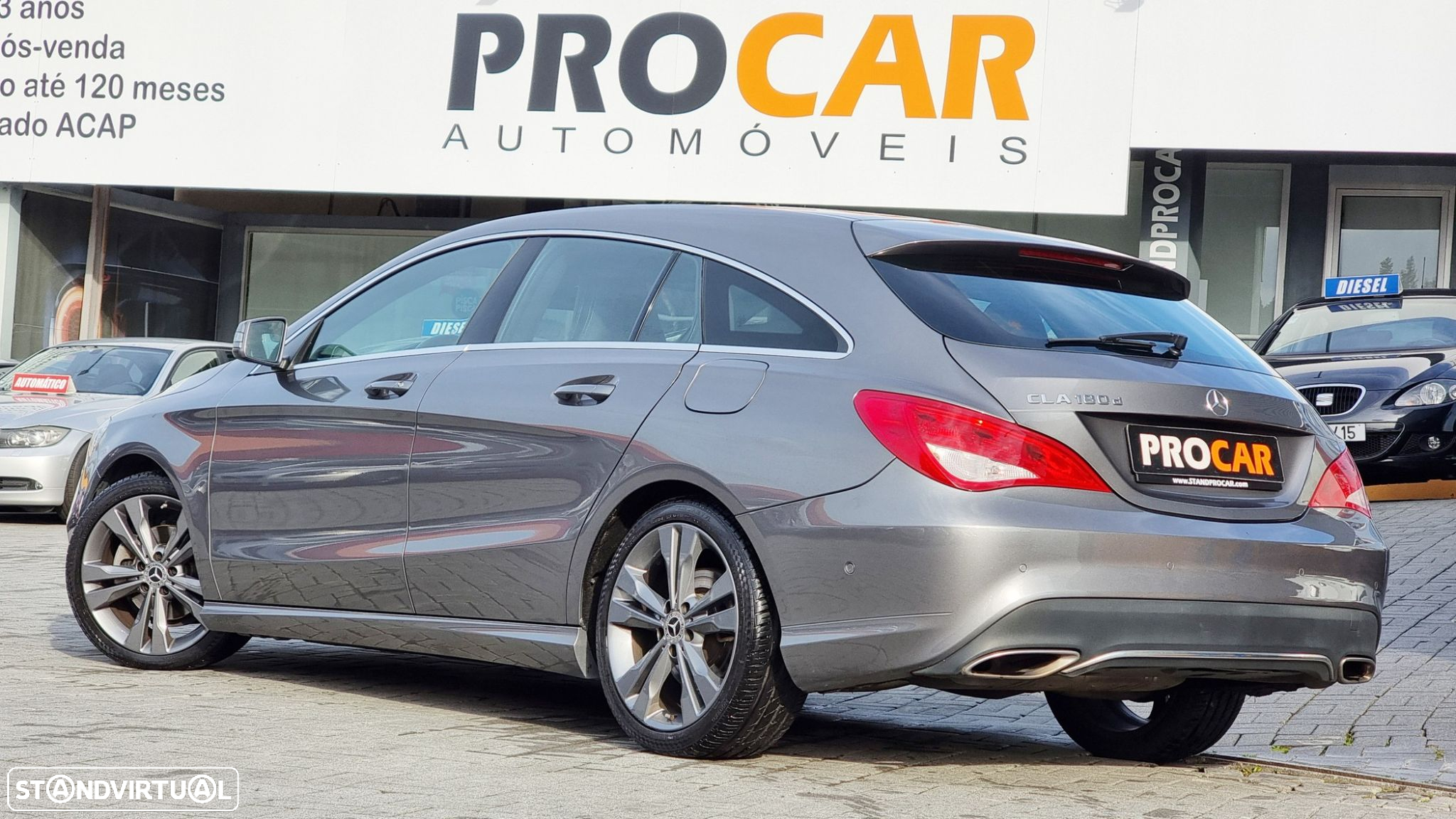 Mercedes-Benz CLA 180 - 32