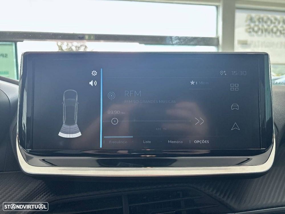 Peugeot e-2008 54 kWh Style - 17