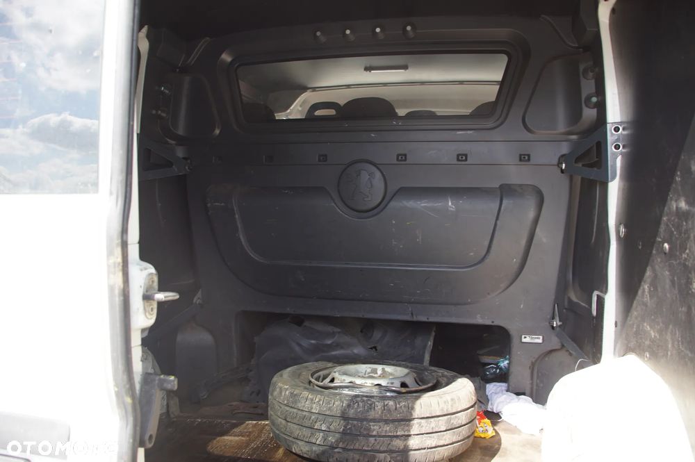 Auto na części - Peugeot Boxer III 2.0 BlueHDI 110 KM AH03 20GP19 2017R Silnik Skrzynia Drzwi Szyba Klapa Lampa Lusterko Deska Kokpit Sterownik Moduł Czujnik Licznik Kierownica - 18