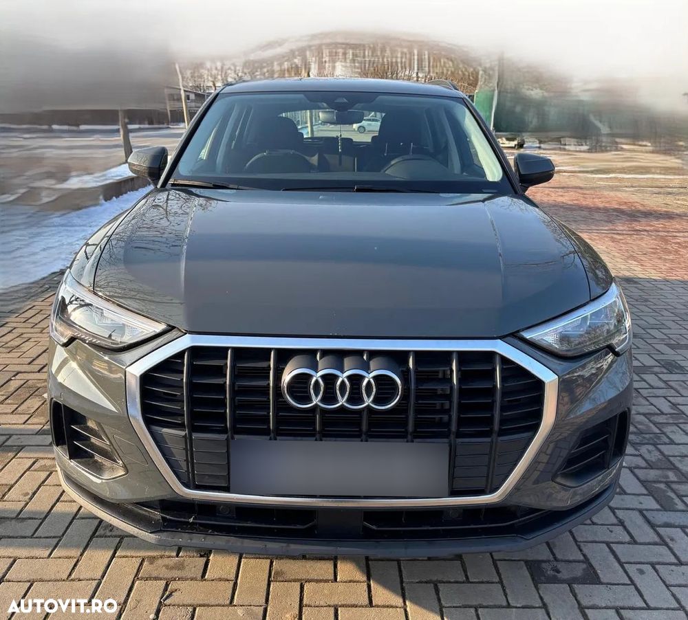 Audi Q3 - 1