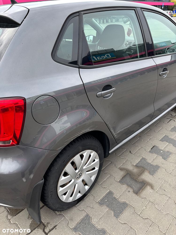 Volkswagen Polo 1.4 16V Comfortline - 10