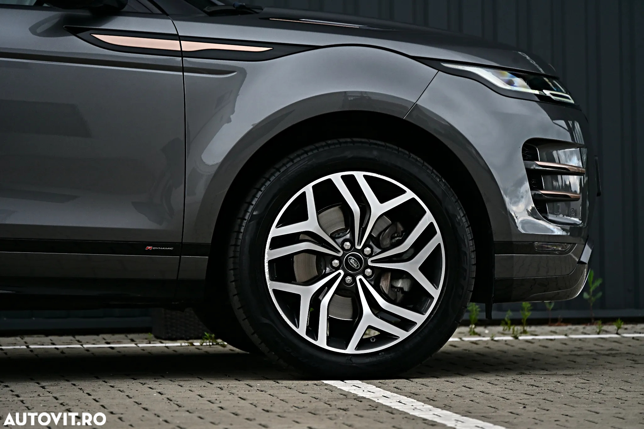 Land Rover Range Rover Evoque 2.0 D150 R-Dynamic HSE - 40