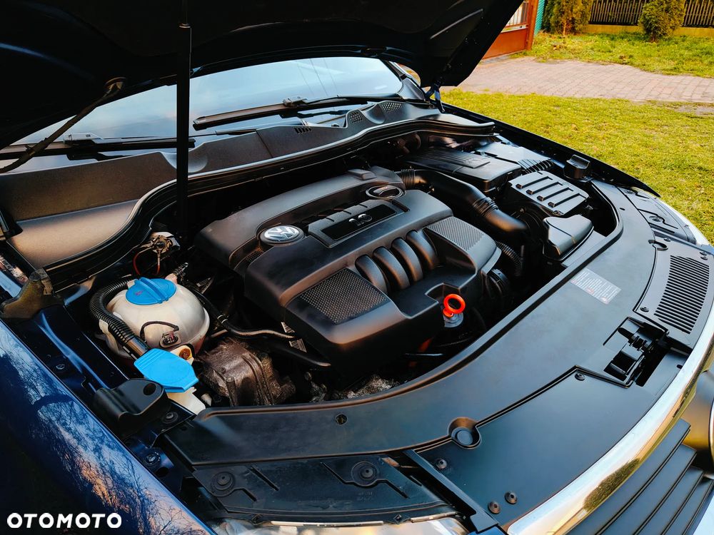 Volkswagen Passat 1.6 Comfortline - 10