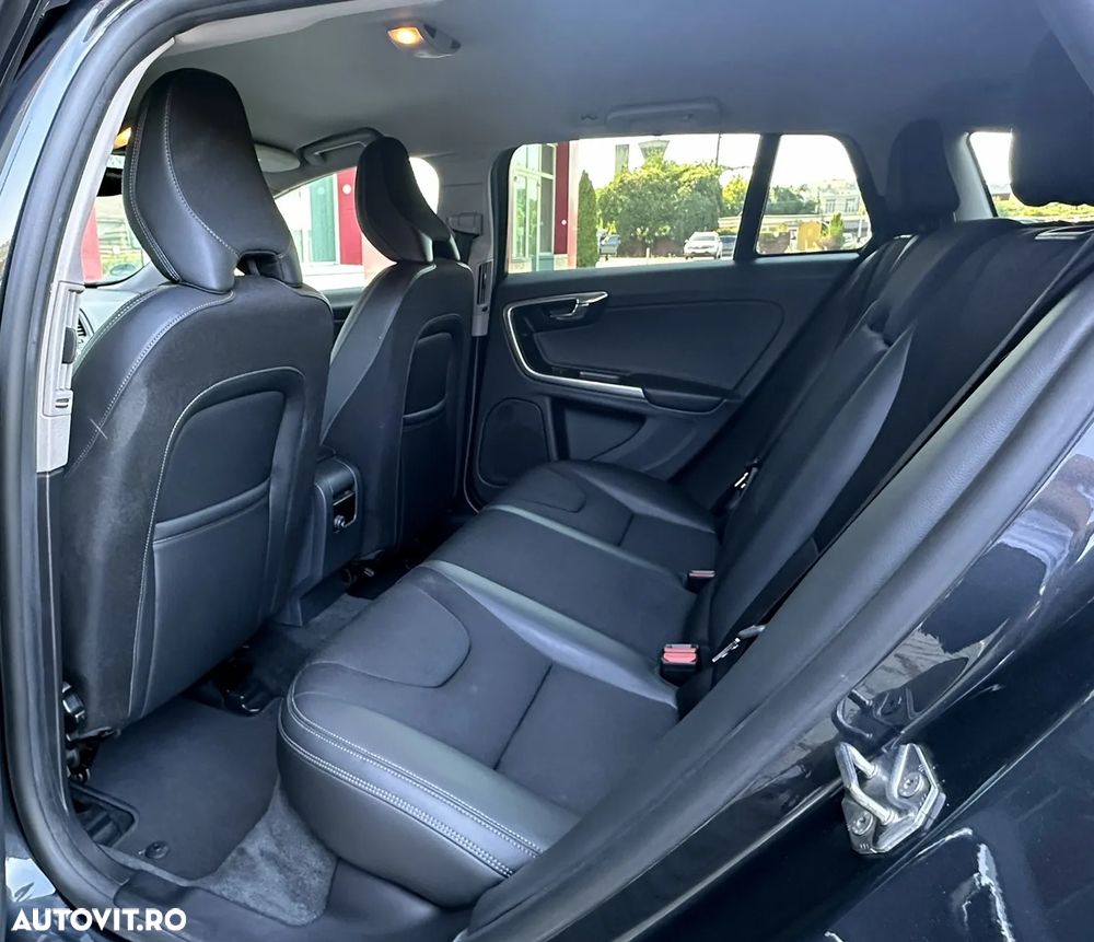 Volvo V60 - 28