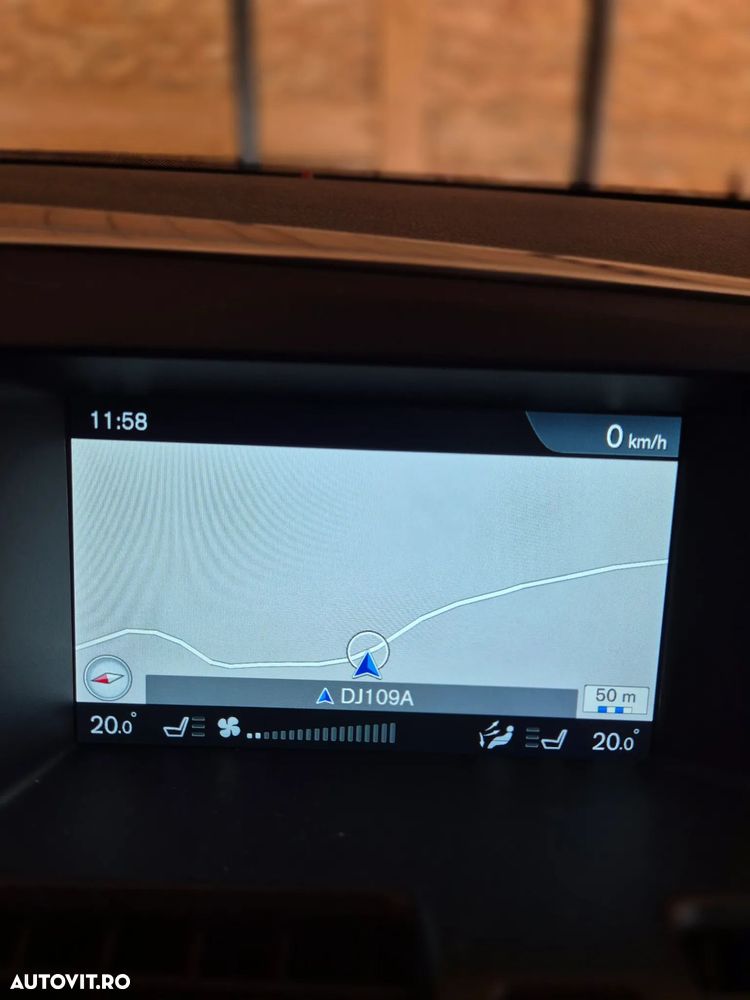 Volvo XC 60 - 36