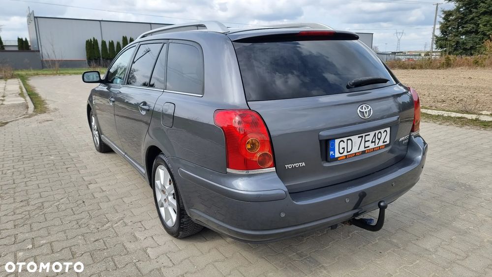 Toyota Avensis 2.2 D-4D Prestige - 28