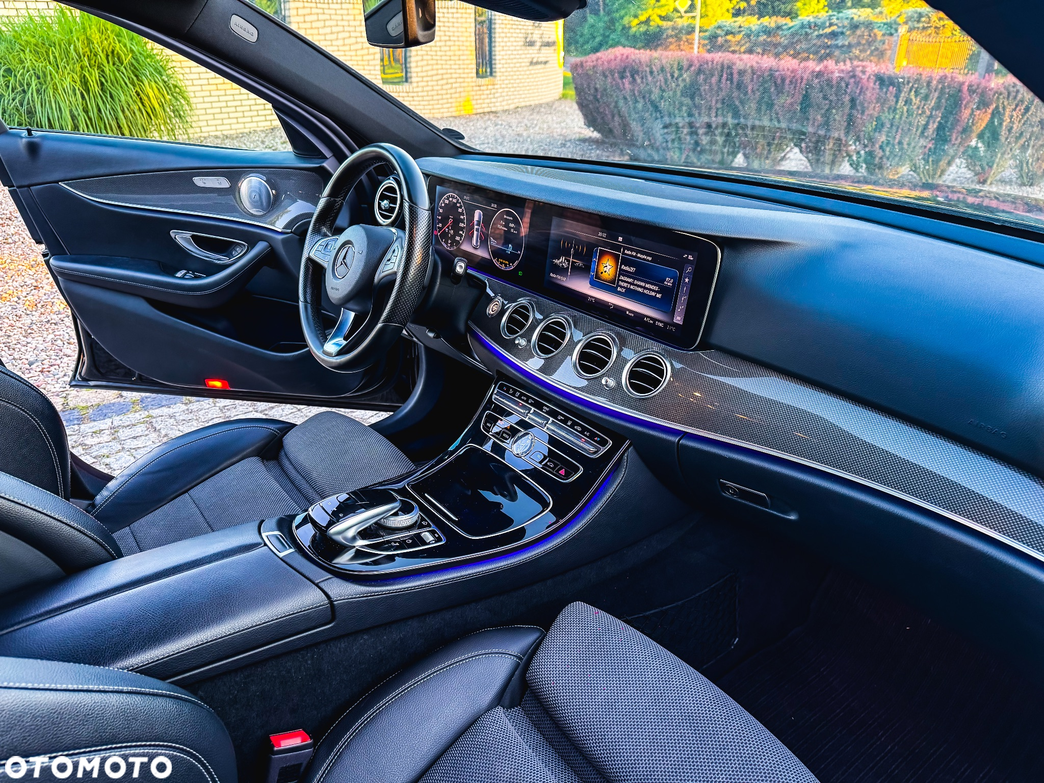 Mercedes-Benz Klasa E 350 BlueTEC 9G-TRONIC Avantgarde - 31