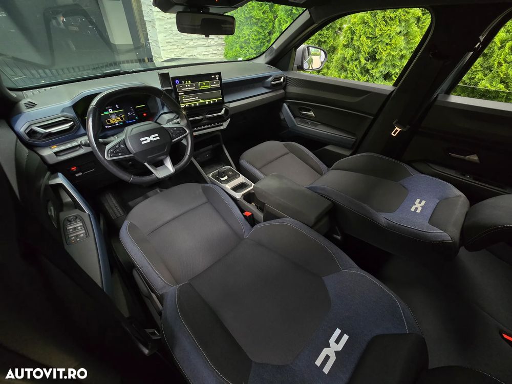 Dacia Duster HEV 140 Journey - 12