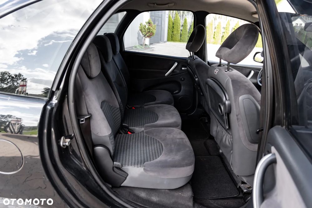Citroën Xsara 1.6i Prestige Plus - 18