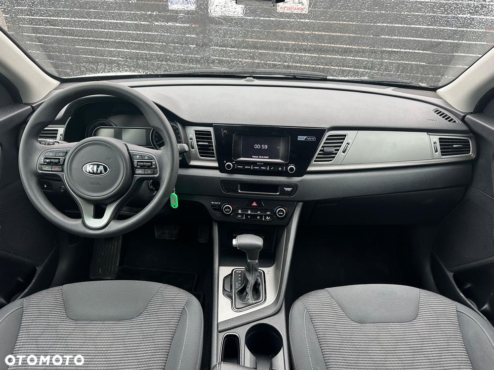 Kia Niro - 8