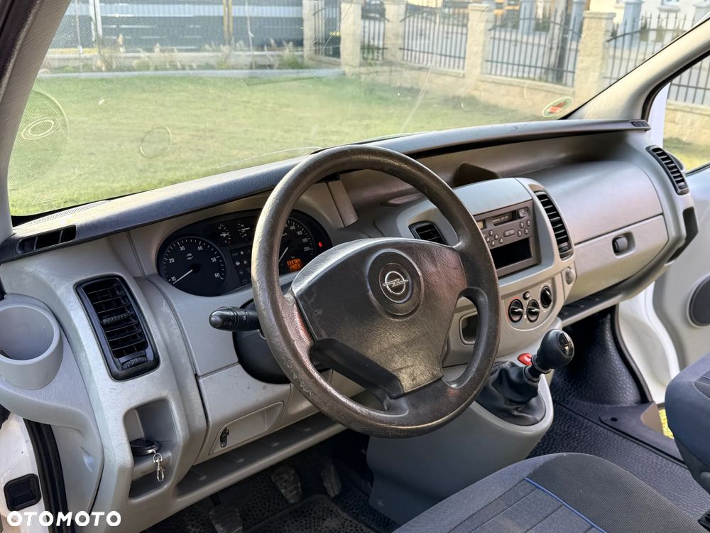 Opel Vivaro - 7