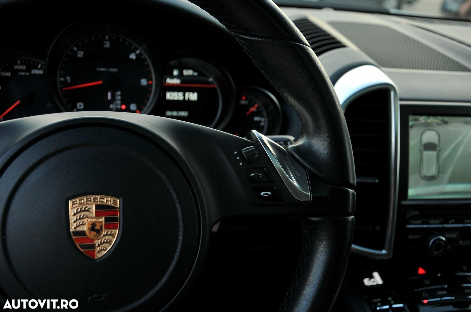 Porsche Cayenne 3.0TD TipTronic - 3