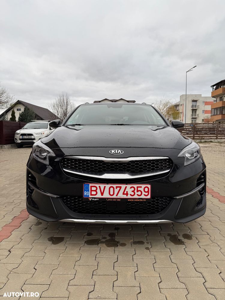 Kia XCeed 1.6 CRDi DCT7 PLATINUM EDITION - 25