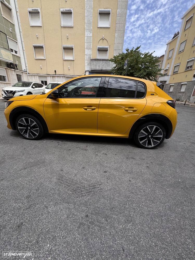 Peugeot e-208 GT Pack - 6