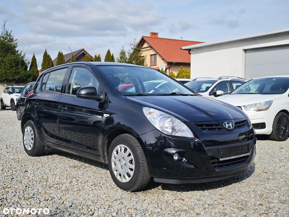 Hyundai i20 1.2 FIFA WM Edition - 3