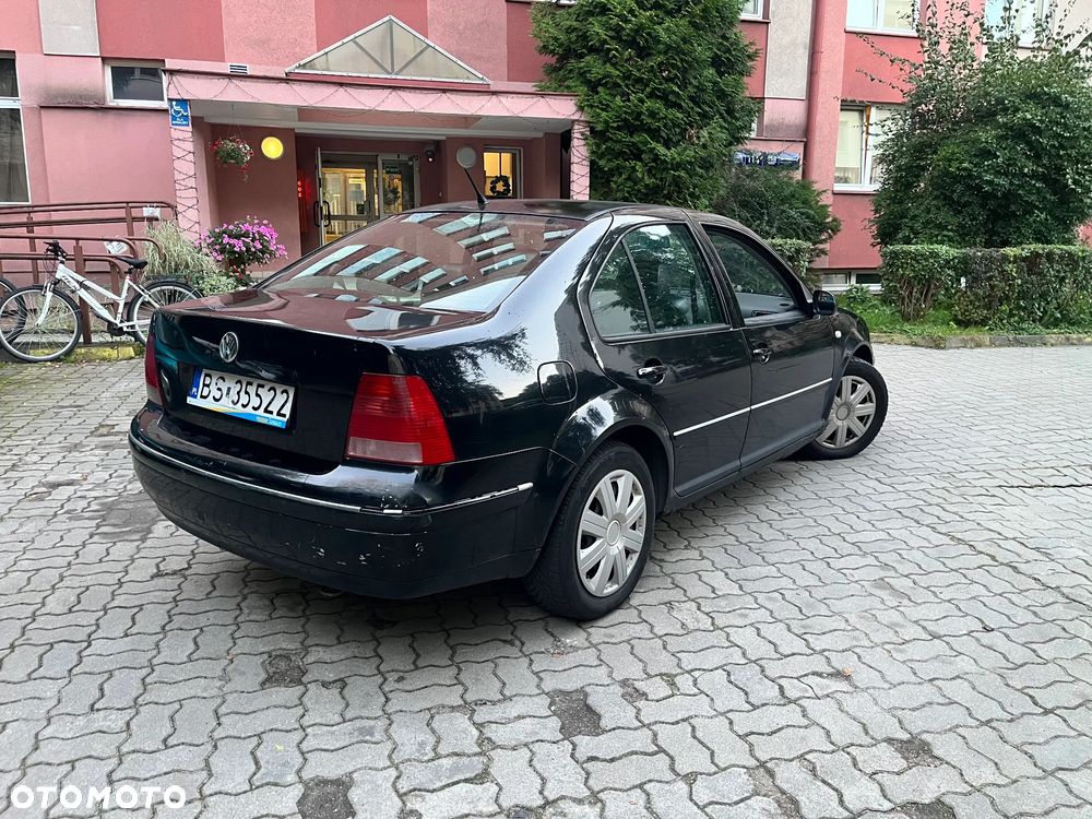 Volkswagen Bora 1.9 TDI Highline - 3