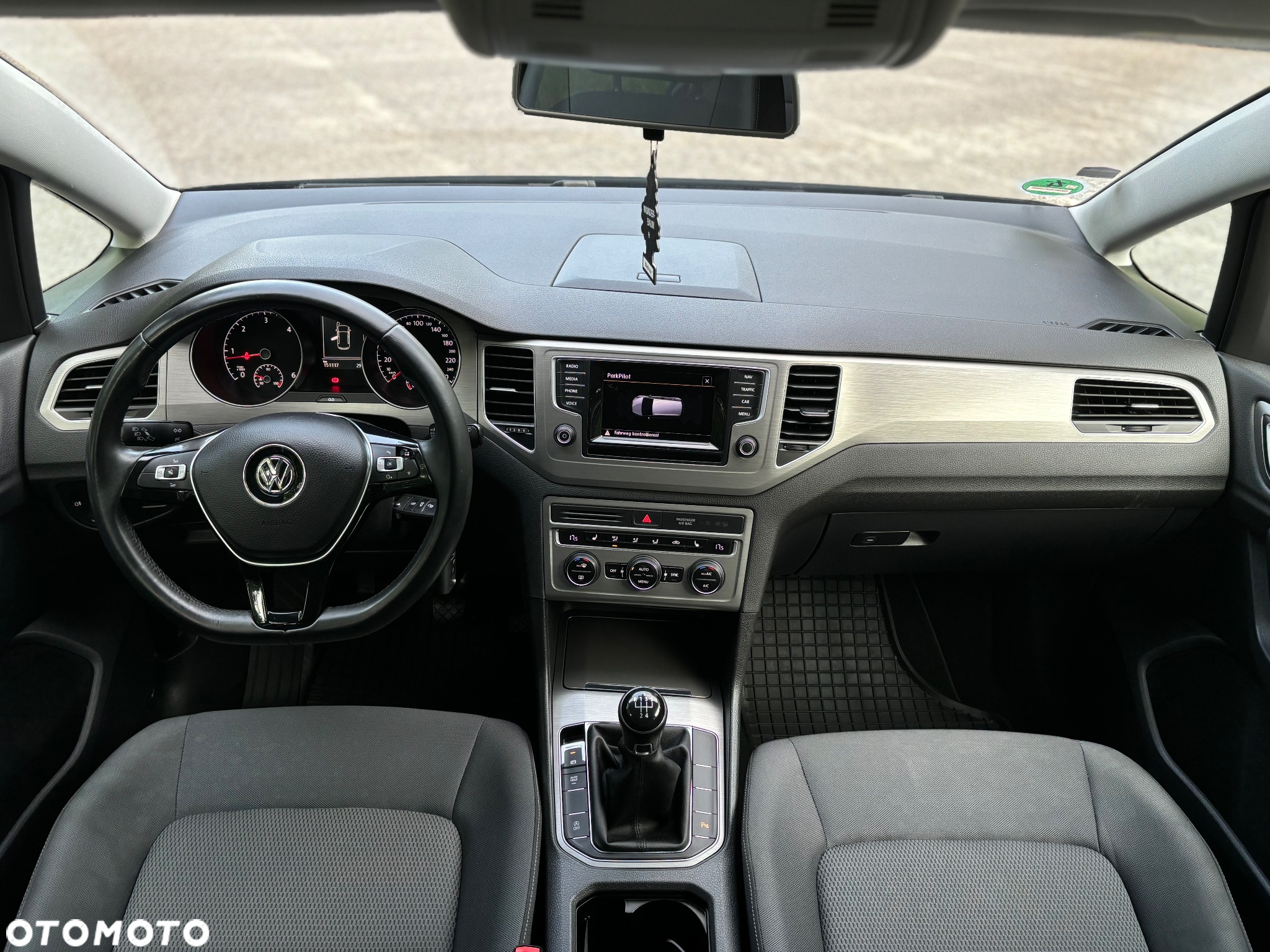 Volkswagen Golf Sportsvan - 13