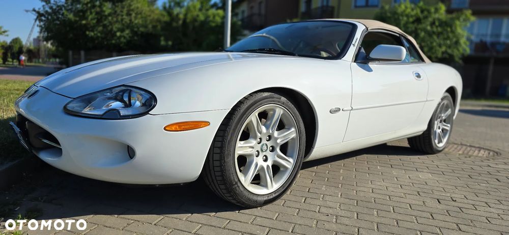 Jaguar XK8 4.0 - 34
