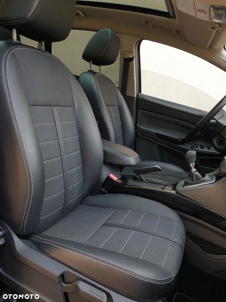 Ford Kuga 2.0 TDCi Titanium S - 9