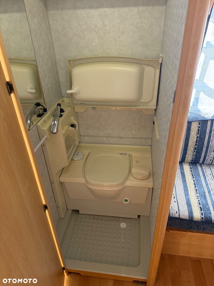 Adria - 8