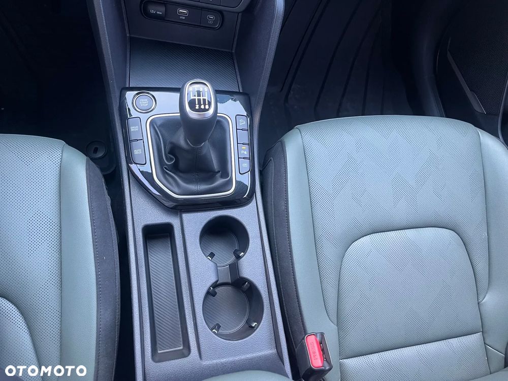 Kia Sportage 1.6 T-GDI Anniversary 2WD - 25