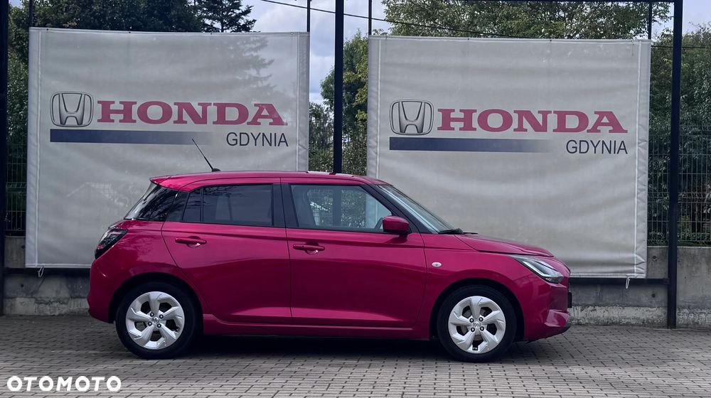 Suzuki Swift 1.2 Dualjet SHVS Premium Plus CVT - 6
