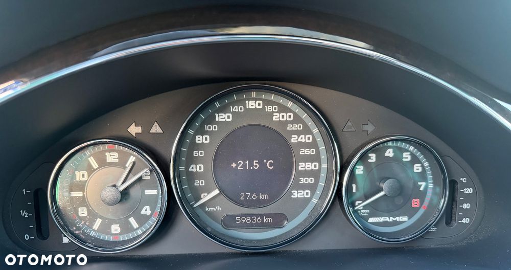 Mercedes-Benz CLS 63 AMG - 21