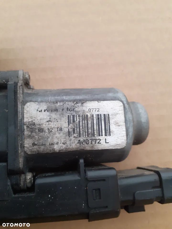 #PODNOŚNIK SZYBY PRAWY TYŁ RENAULT MEGANE II nr D099043 - 5