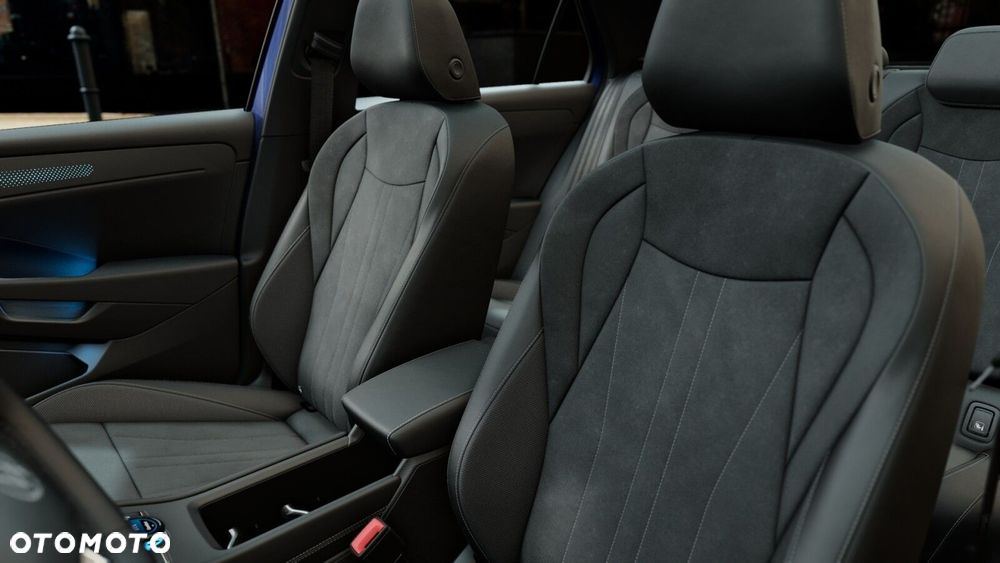 Volkswagen T-Roc 1.5 eTSI Style DSG - 11