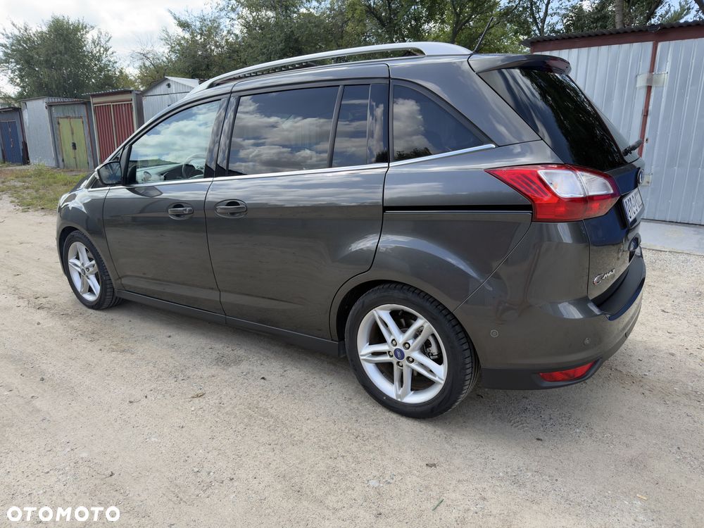 Ford Grand C-MAX - 5