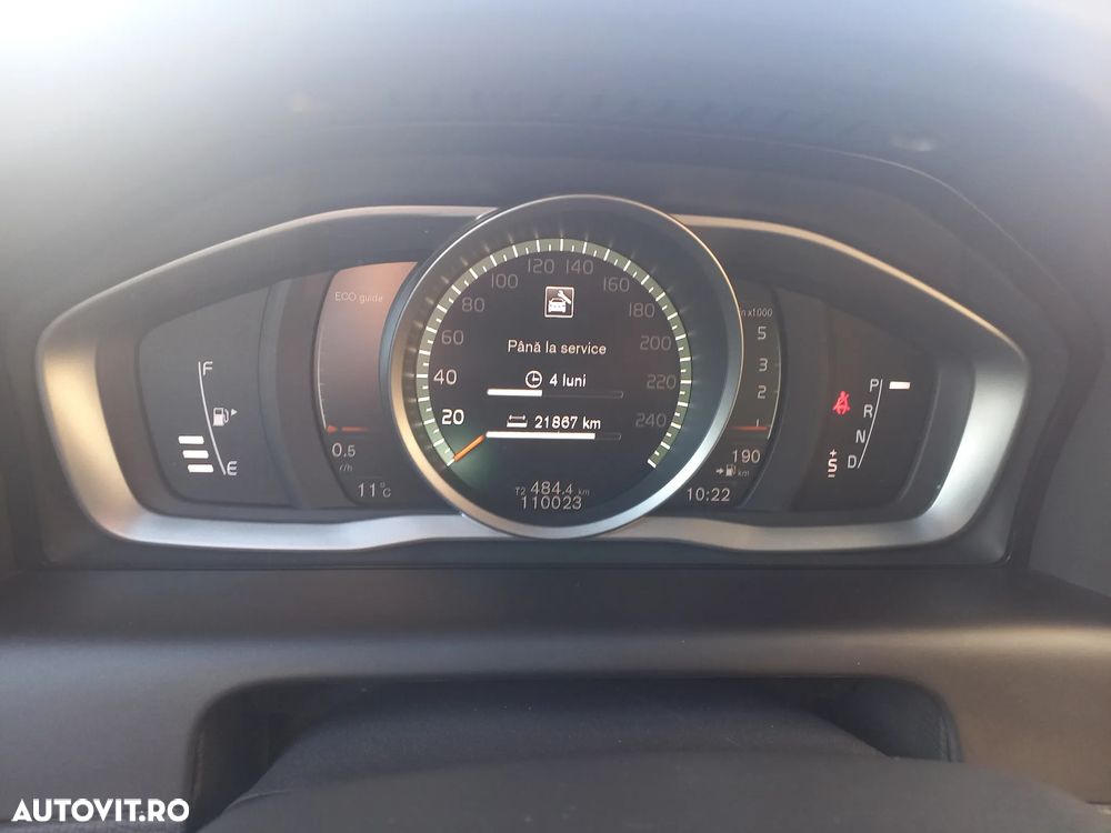 Volvo XC 60 D4AWD Kinetic - 30